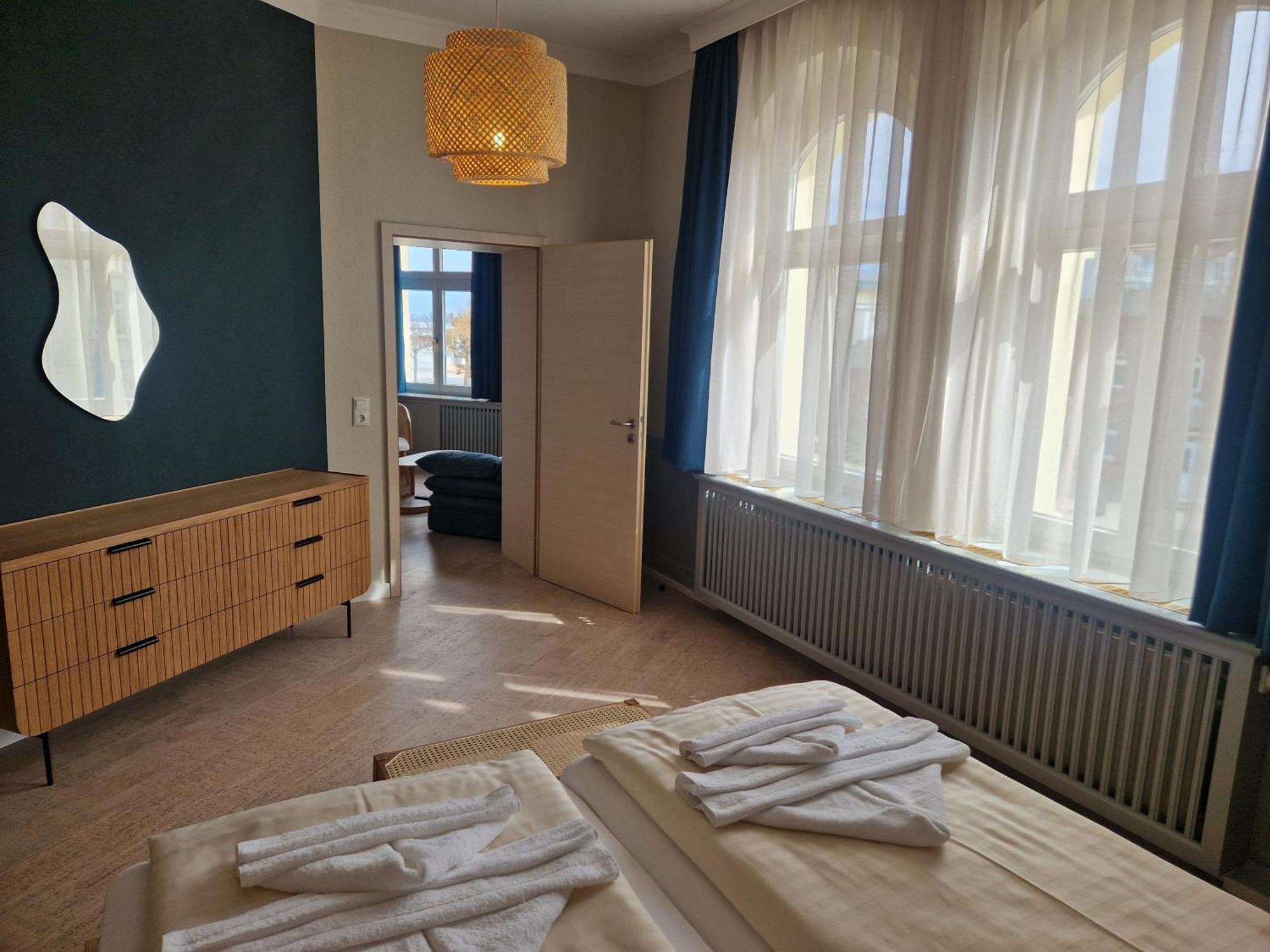Hotel Duenenschloss Mit Private Spa Zinnowitz Exterior foto